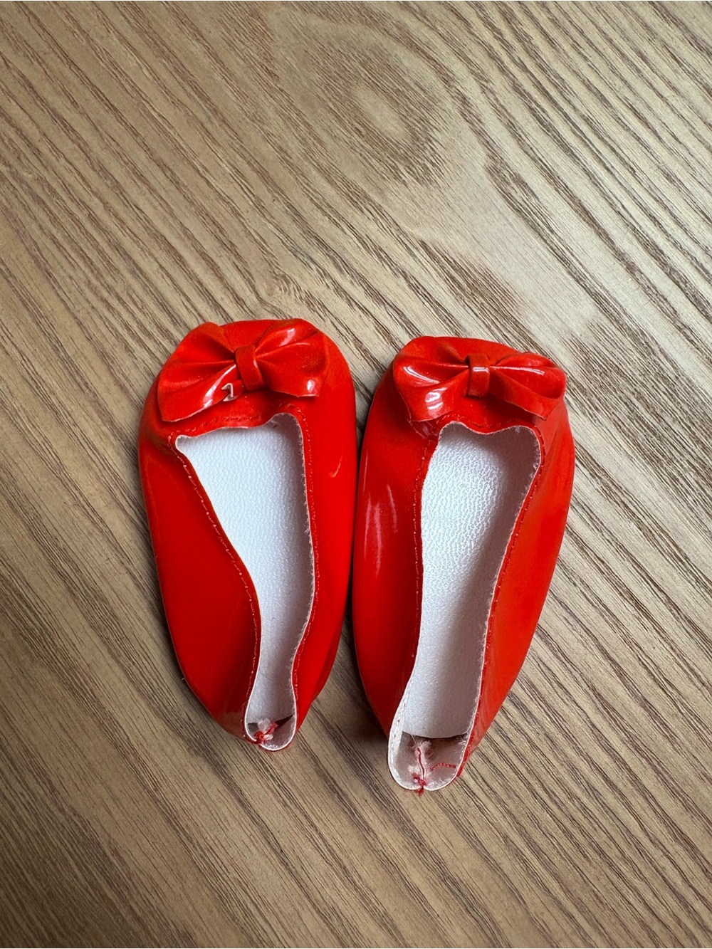 Red Bow shoes for 18in doll